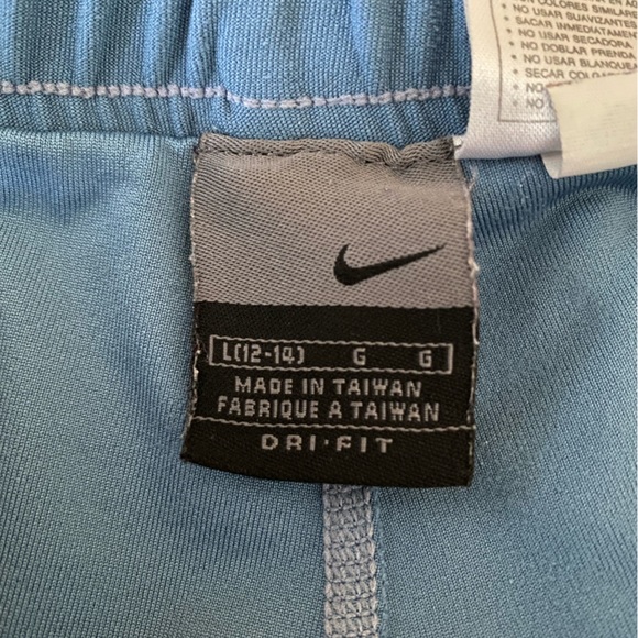 Nike dri fit skort size large - Picture 6 of 12
